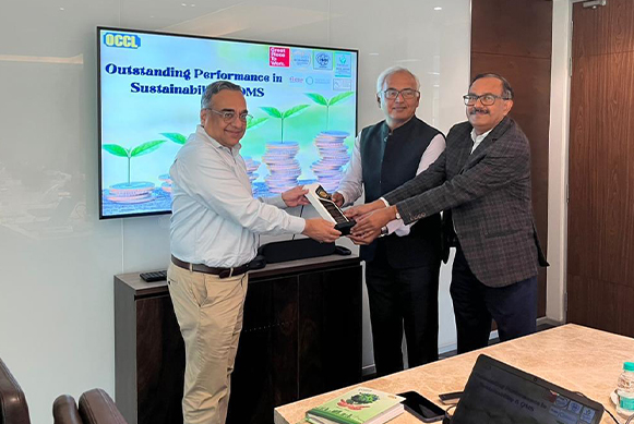 Outstanding Performance - Image 1